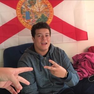 Meet your Posher, Evan